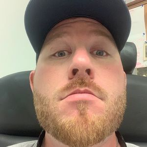 Meet your Posher, Derek